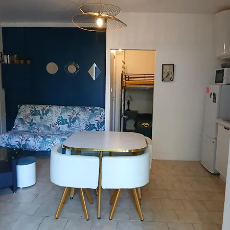 Les Genêts St Pierre La